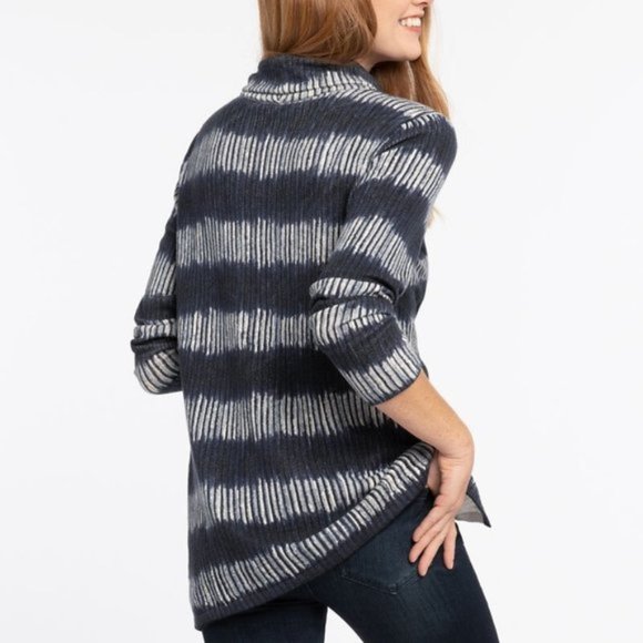 NIC+ZOE Traverse Sweater - Picture 2 of 6